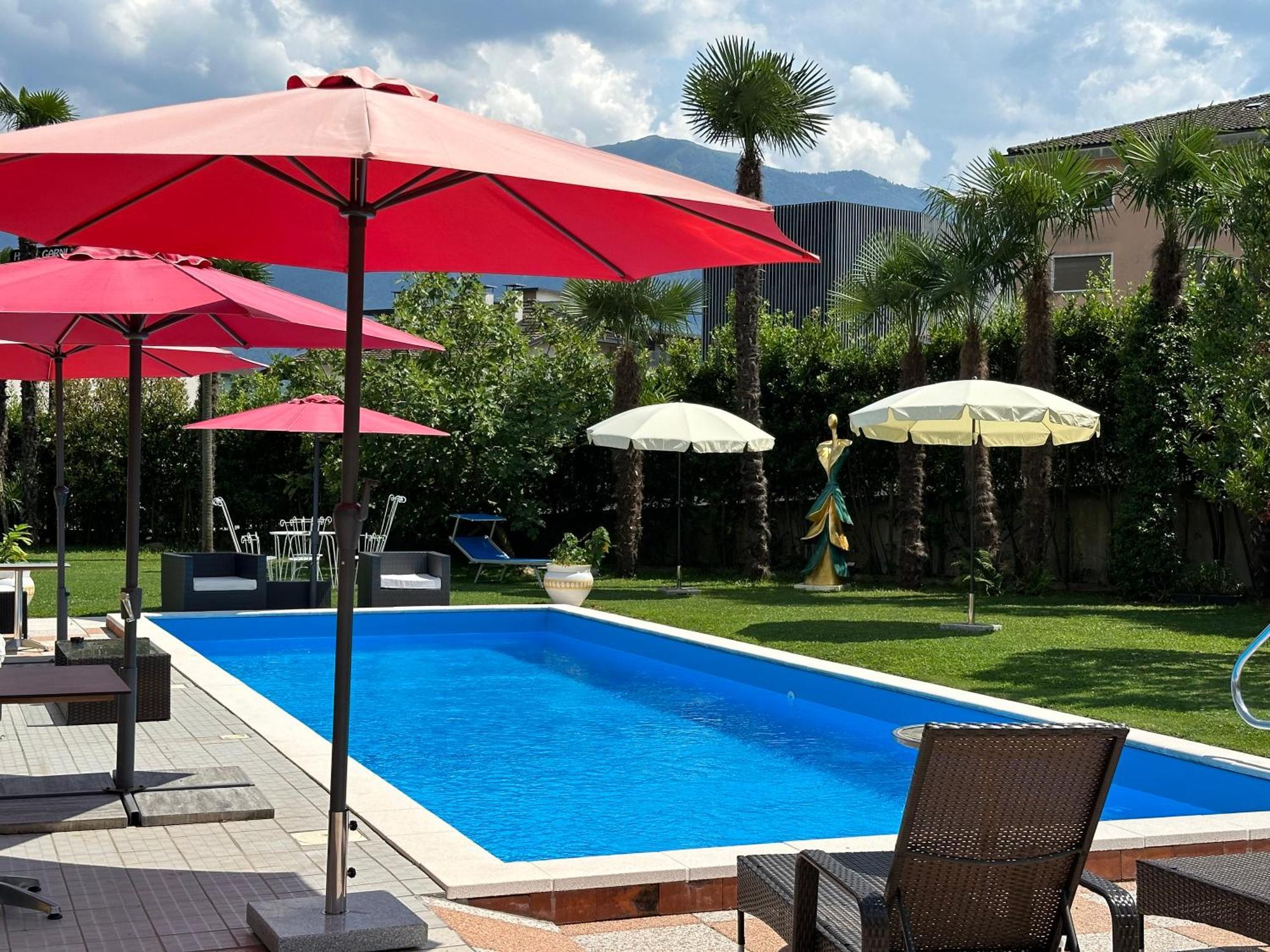 Hotel Tiziana Losone Exterior foto